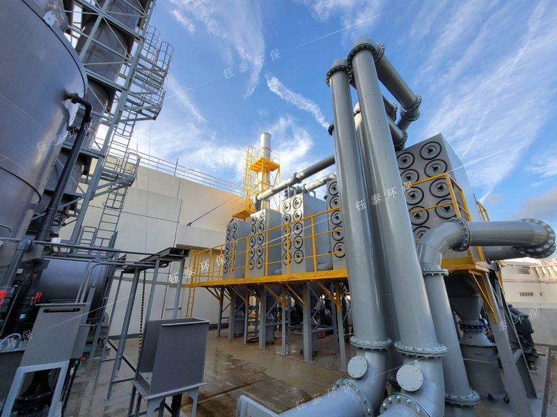 濾筒除塵器vs布袋除塵器：哪種更適合您的車間？