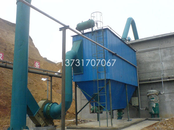 山東濟(jì)寧磚廠田經(jīng)理定購(gòu)的煤矸石粉碎機(jī)布袋除塵器已發(fā)貨 山東濟(jì)寧磚廠田經(jīng)理定購(gòu)的煤矸石粉碎機(jī)布袋除塵器已發(fā)貨